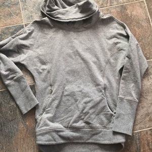 Lululemon sweatshirt